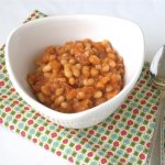 spicy maple baked beans